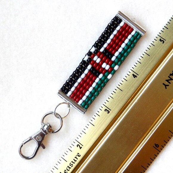 Kenya Kenyan flag bead keychain / bag charm, handmade, seed beads - Picture 5 of 5